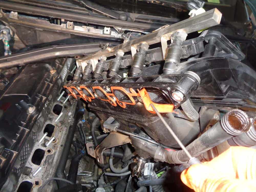 See B0787 repair manual